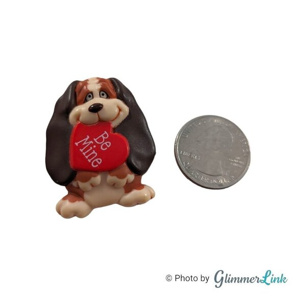 Vintage 1986 Hallmark Valentine's Day Basset Hound Be Mine Plastic Brooch Pin - Picture 4 of 7